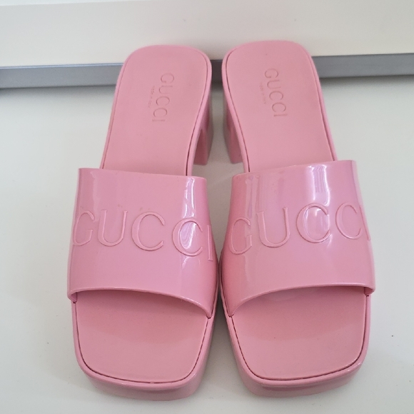 Gucci Shoes - Gucci Pink Patent Leather Slide Mules